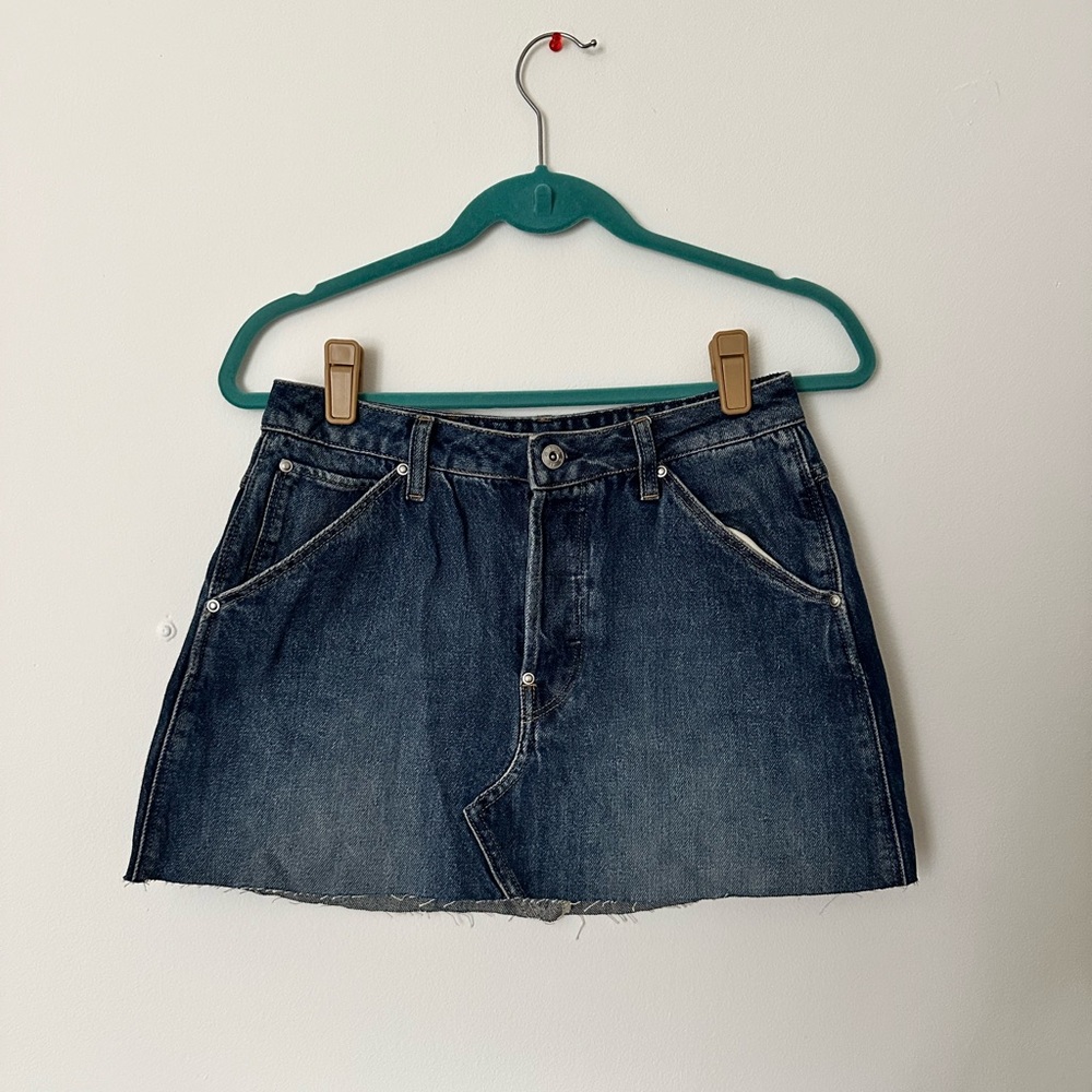 RAW DENIM SKIRT